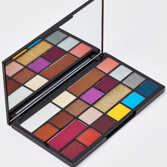5/$50 Makeup Revolution x Jack Shadow Palette - Picture 4 of 14